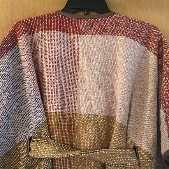 Nomad Morgan Carper Color Block Fringe Wool Cape Poncho Size Medium Large - Picture 12 of 15